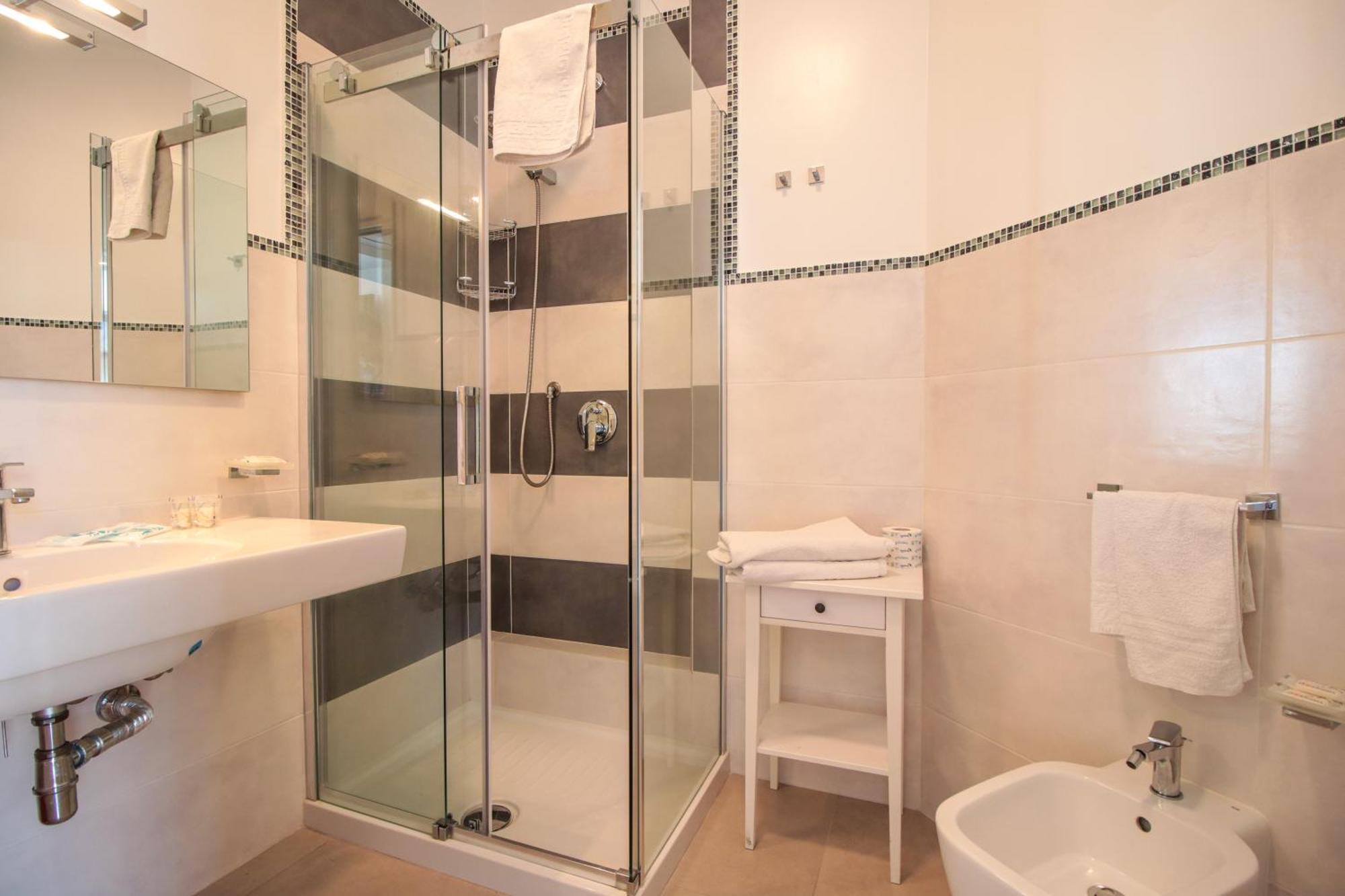 Hotel Il Faro Della Guitgia Tommasino 람페두사 외부 사진