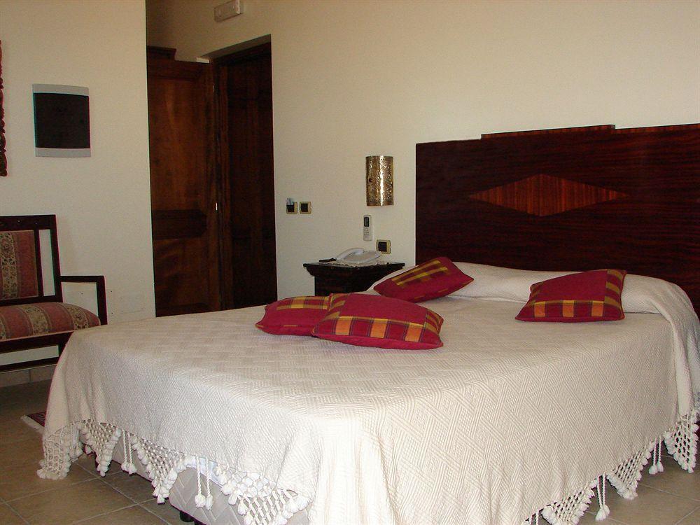 Hotel Il Faro Della Guitgia Tommasino 람페두사 외부 사진