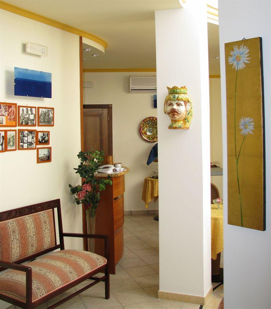 Hotel Il Faro Della Guitgia Tommasino 람페두사 외부 사진